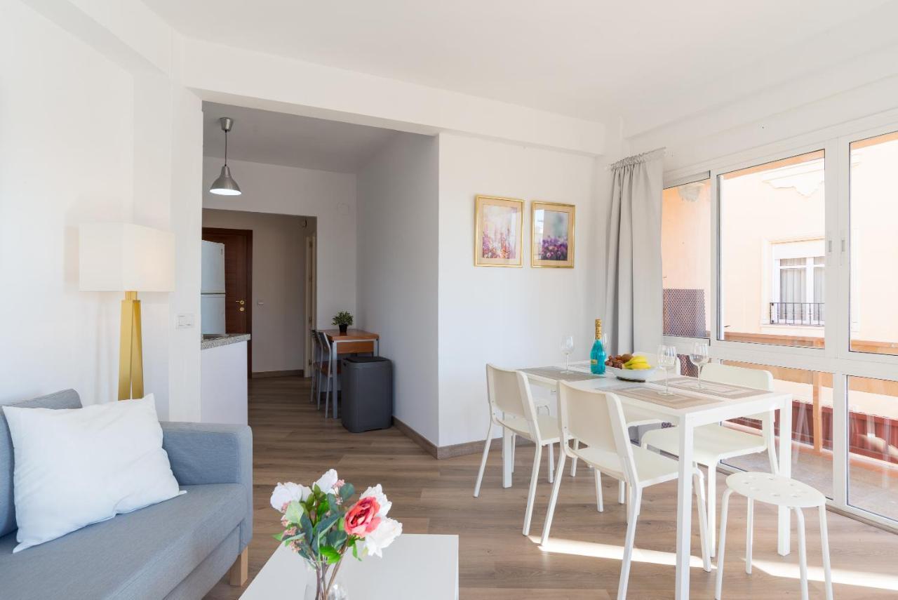 Soho Centro Terrace 2 Rooms Young People Only مالقة المظهر الخارجي الصورة