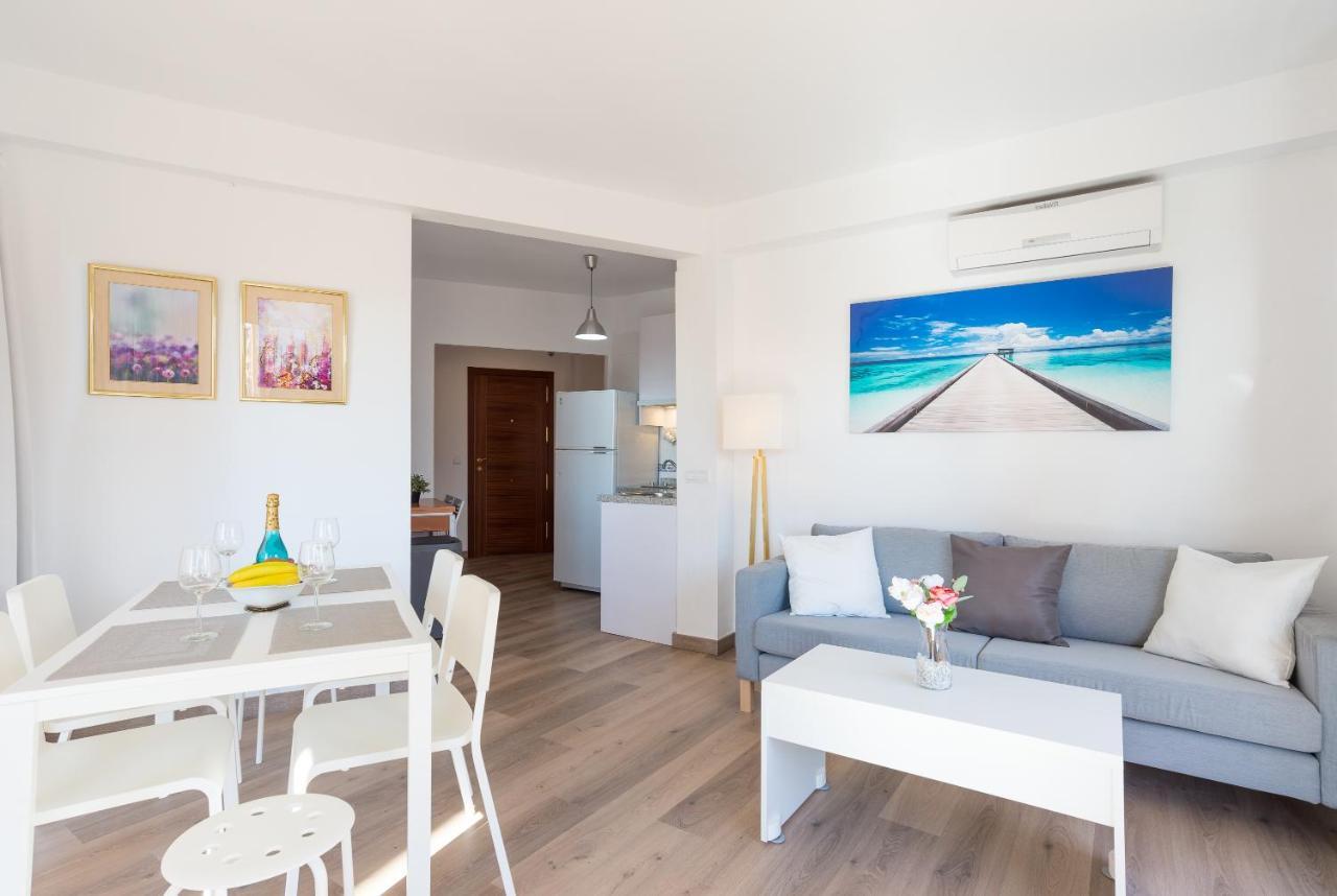 Soho Centro Terrace 2 Rooms Young People Only مالقة المظهر الخارجي الصورة